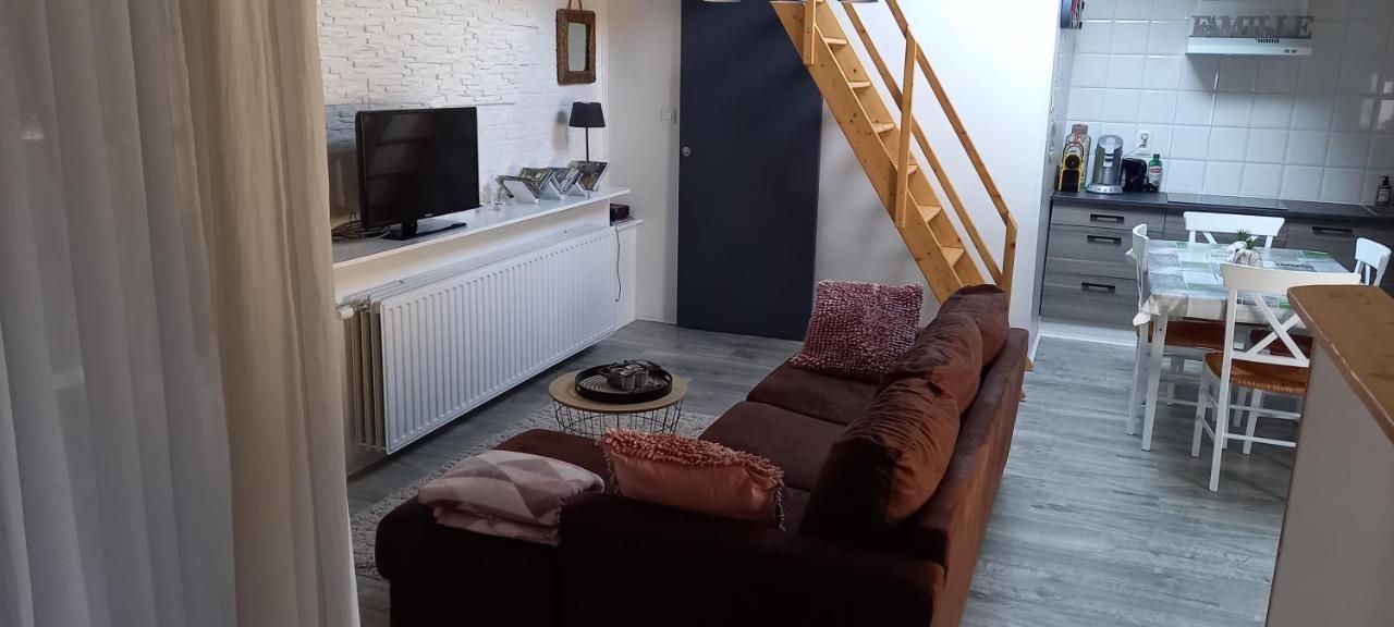 Chez Christelle Rochefort Exterior foto